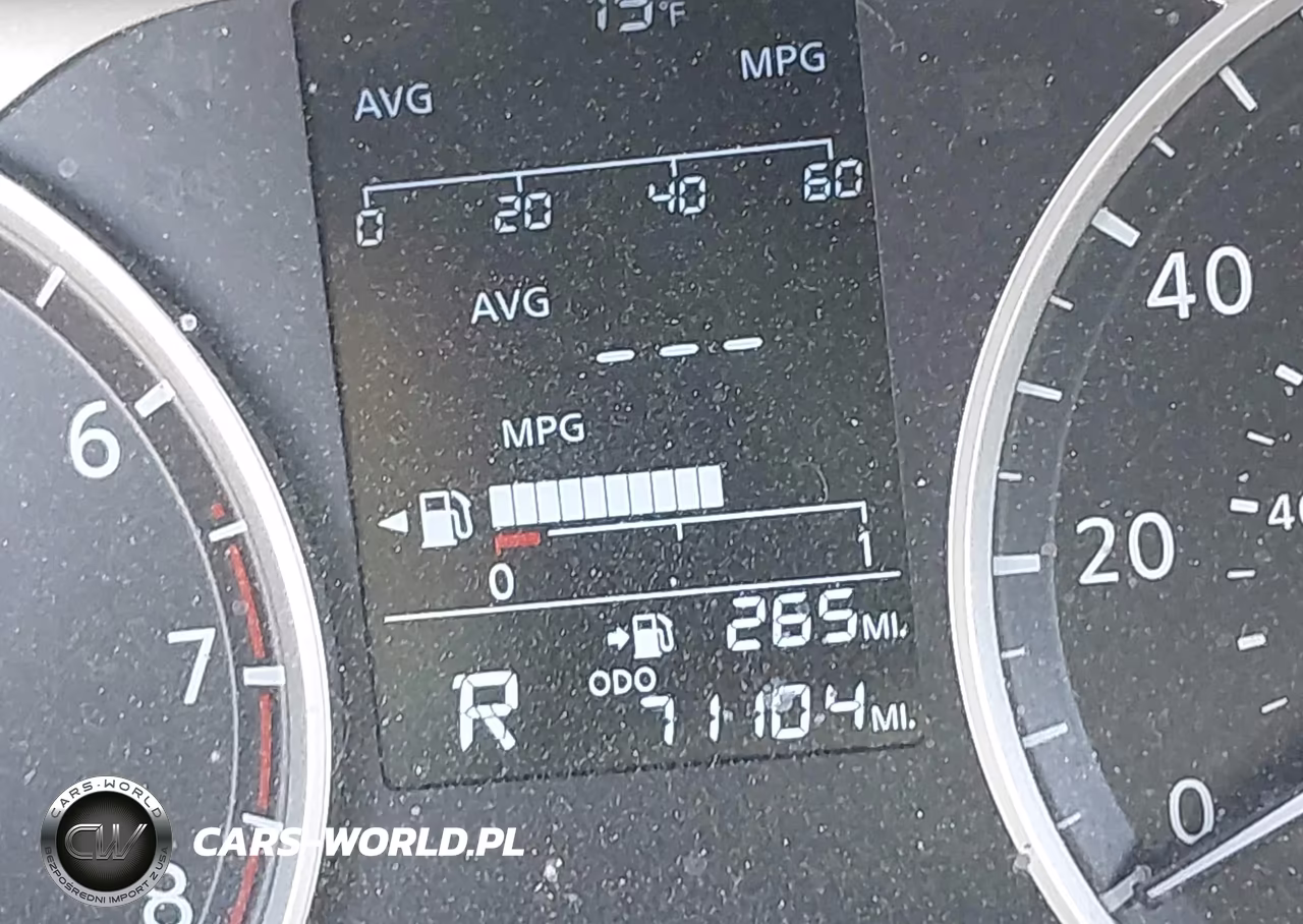 2019 Nissan Kicks S VIN:3N1CP5CU2KL533691 - 14