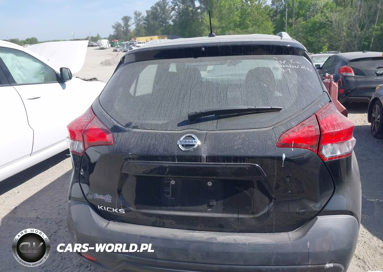 2019 Nissan Kicks S VIN:3N1CP5CU2KL533691 - 15