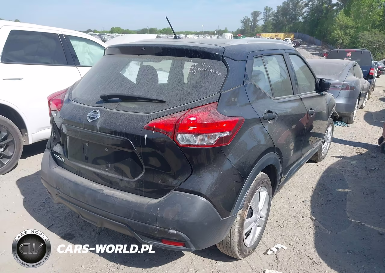 2019 Nissan Kicks S VIN:3N1CP5CU2KL533691 - 4