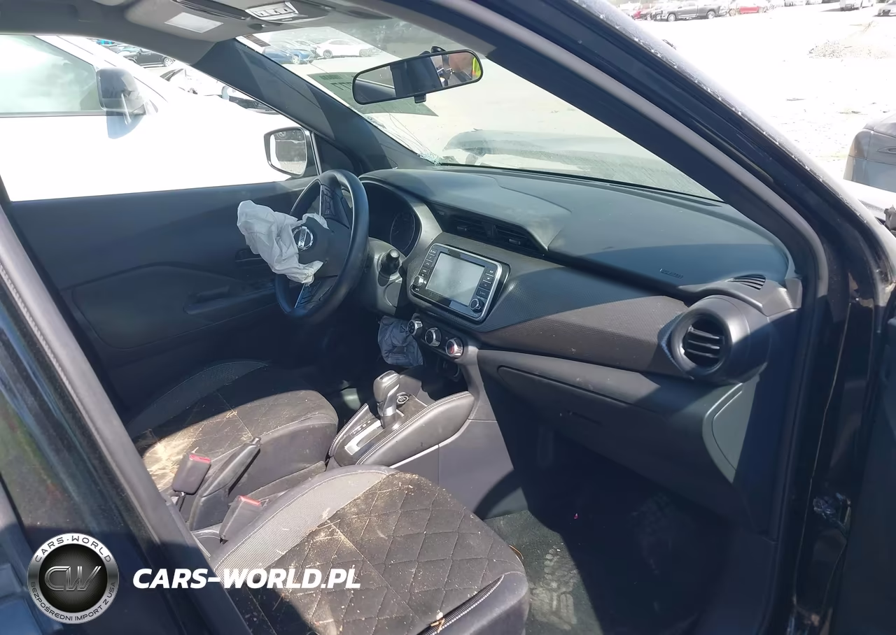 2019 Nissan Kicks S VIN:3N1CP5CU2KL533691 - 5
