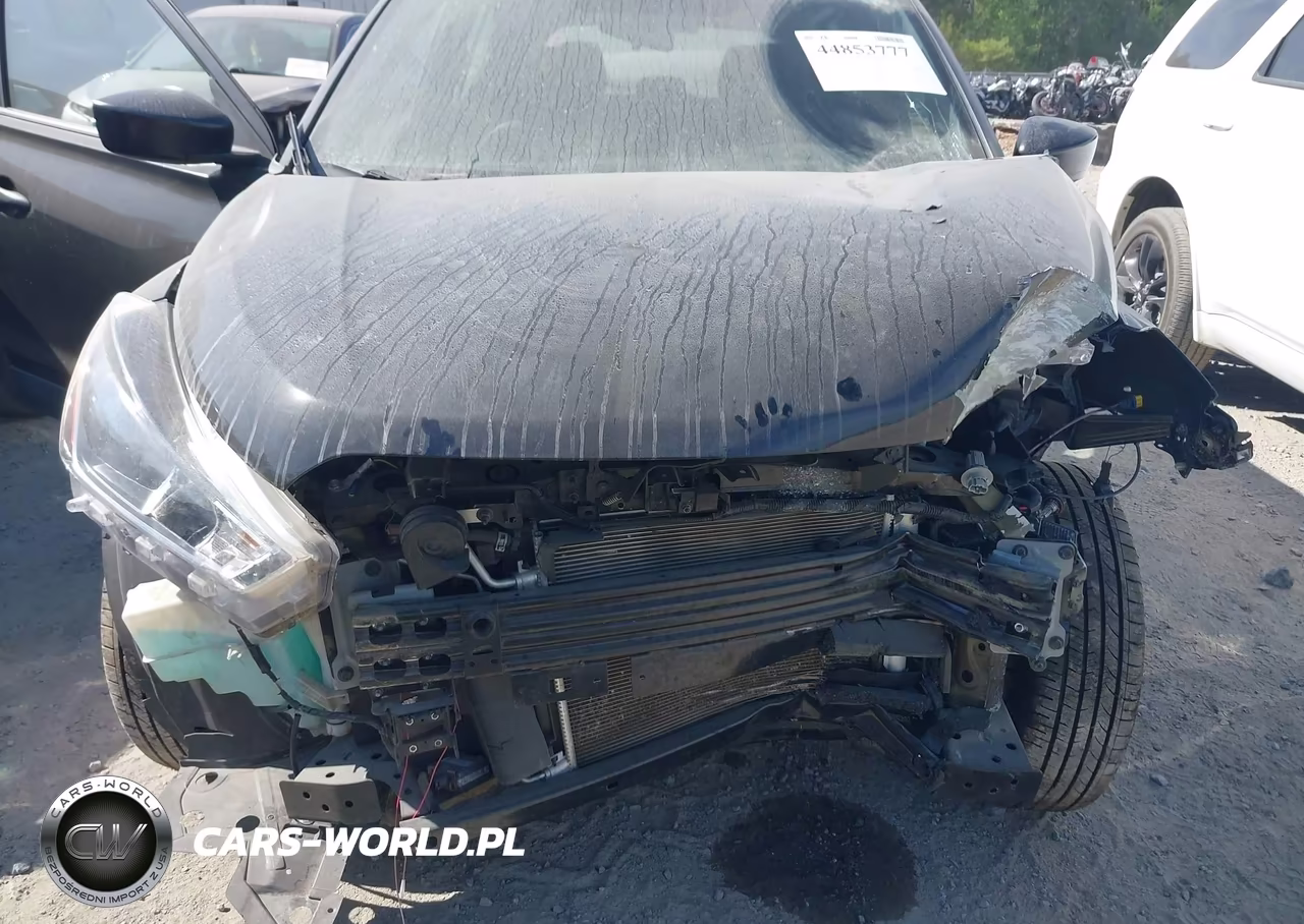 2019 Nissan Kicks S VIN:3N1CP5CU2KL533691 - 6