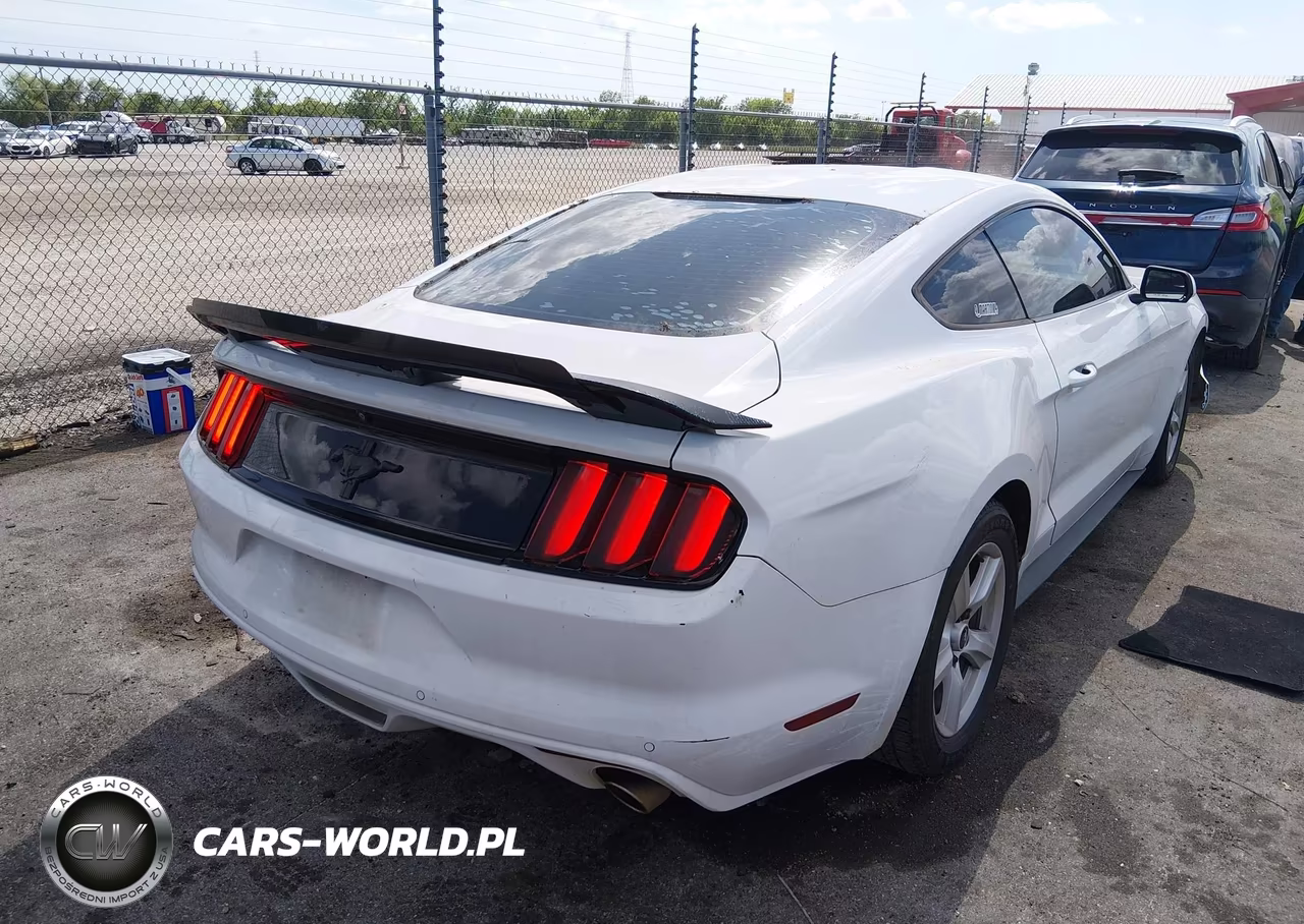 2017 Ford Mustang V6 VIN:1FA6P8AM8H5270023 - 4