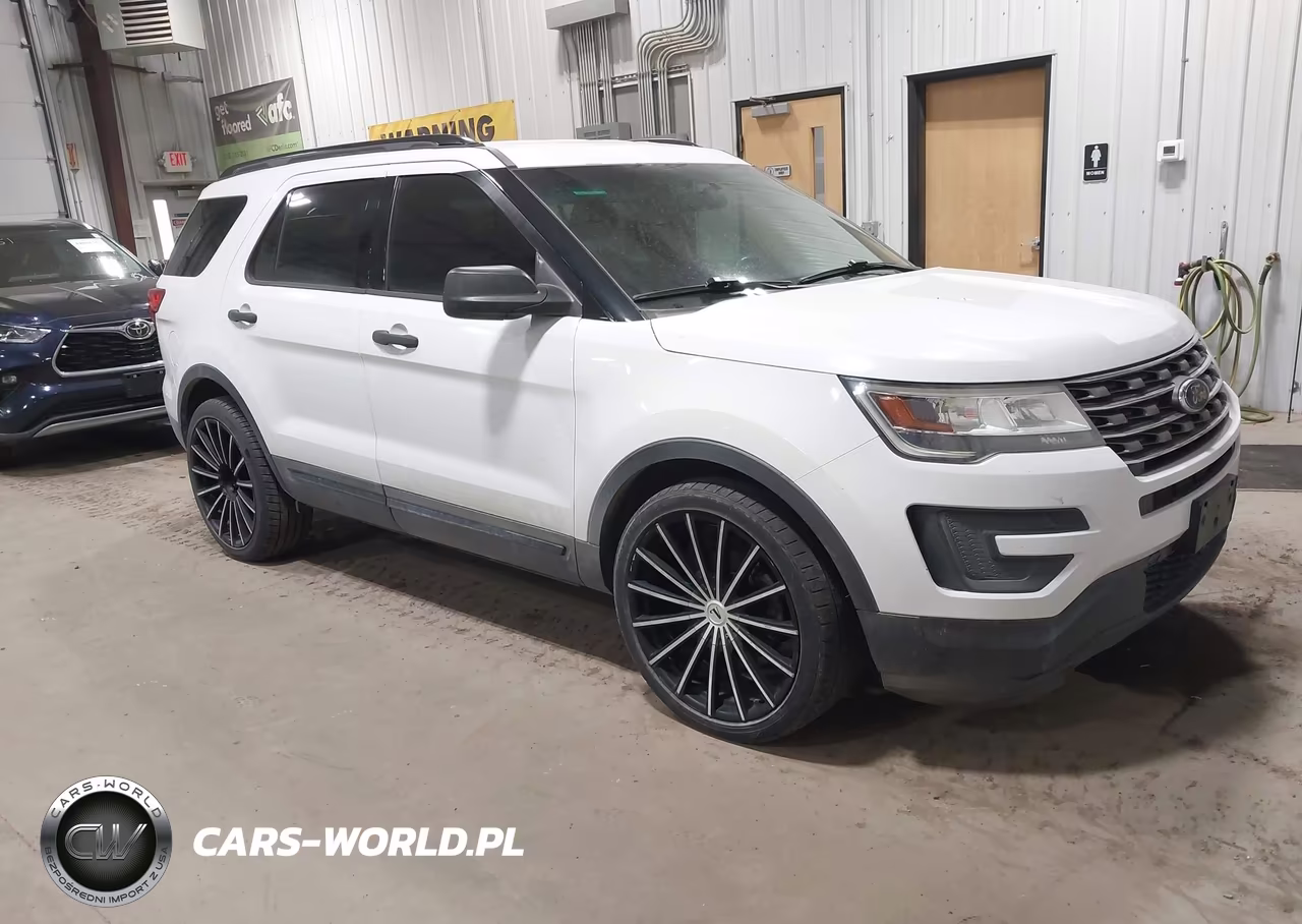 2017 Ford Explorer