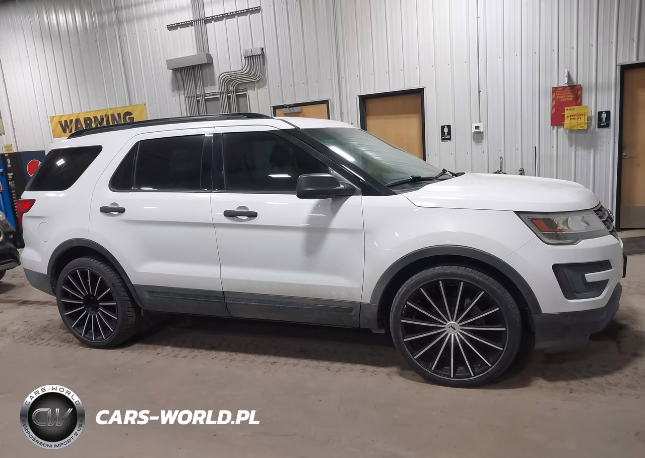 2017 Ford Explorer VIN:1FM5K7B84HGA93888 - 13