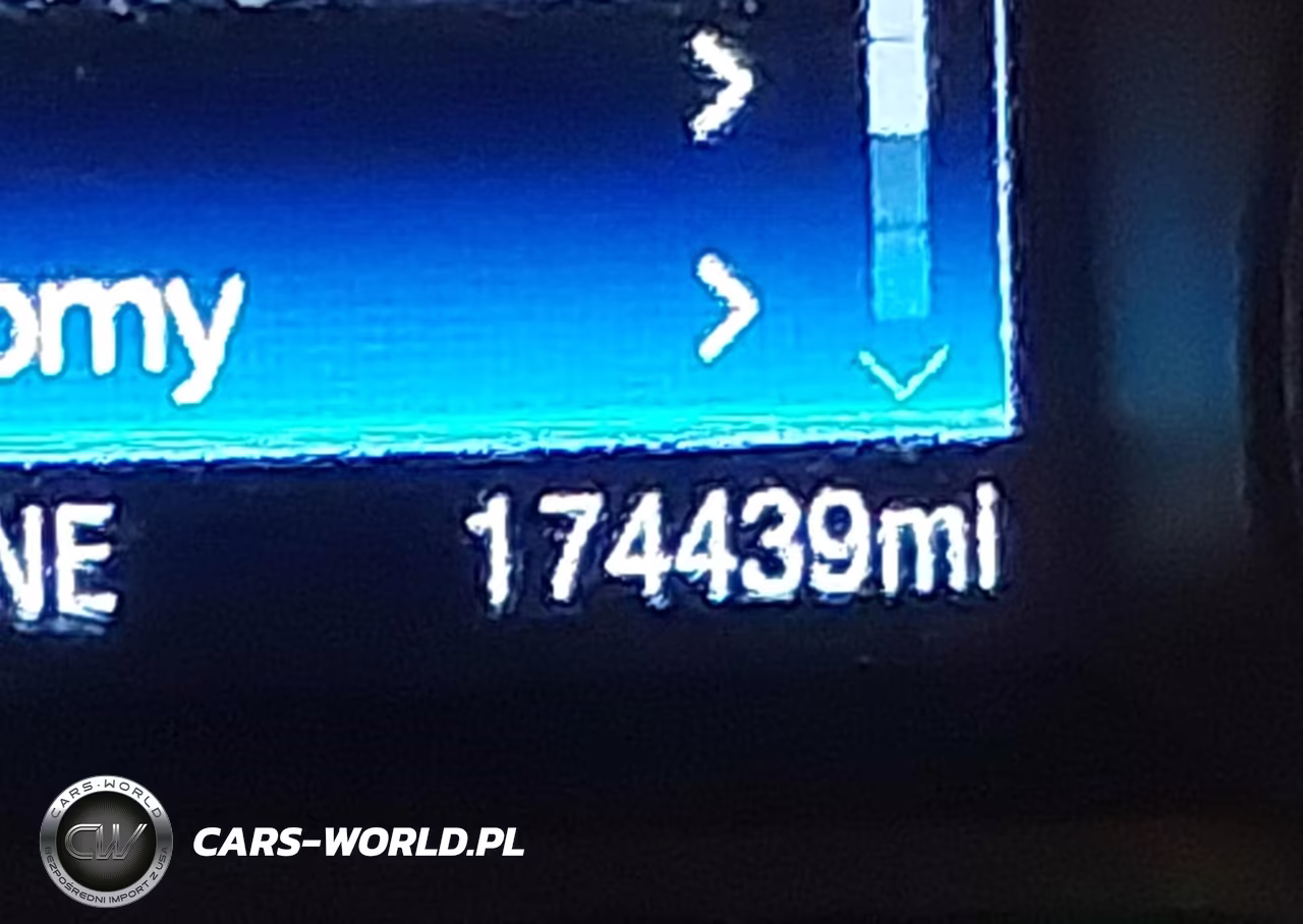 2017 Ford Explorer VIN:1FM5K7B84HGA93888 - 15