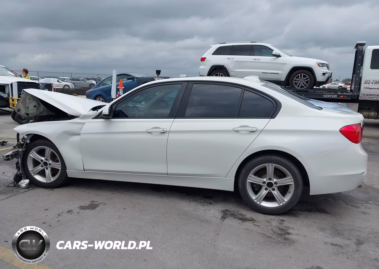 2013 BMW 328I VIN:WBA3A5C5XDF354025 - 15