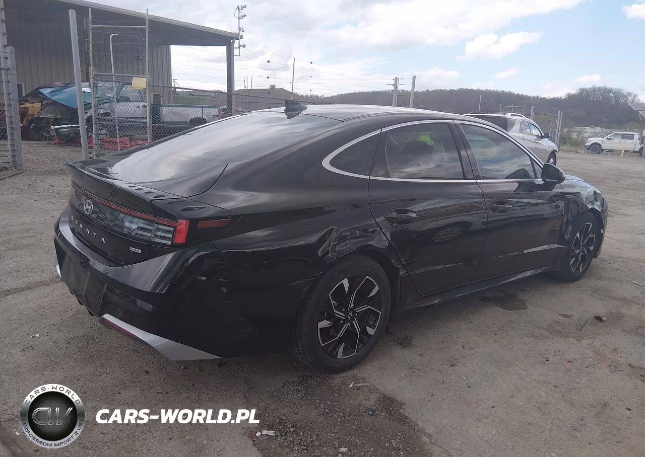 2025 Hyundai Sonata Sel VIN:KMHL64JA3SA516355 - 4