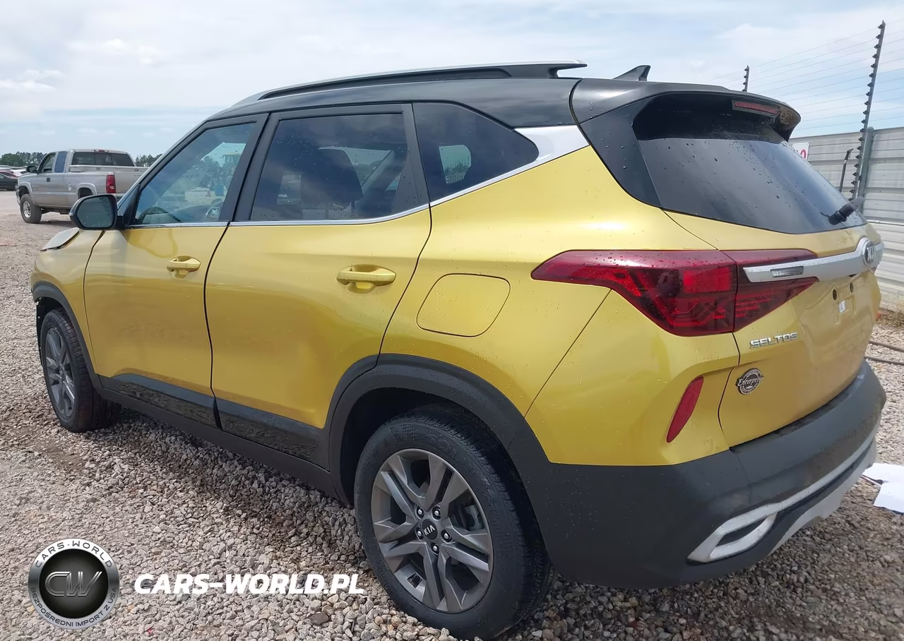 2021 Kia Seltos S VIN:KNDEU2AA8M7116749 - 3