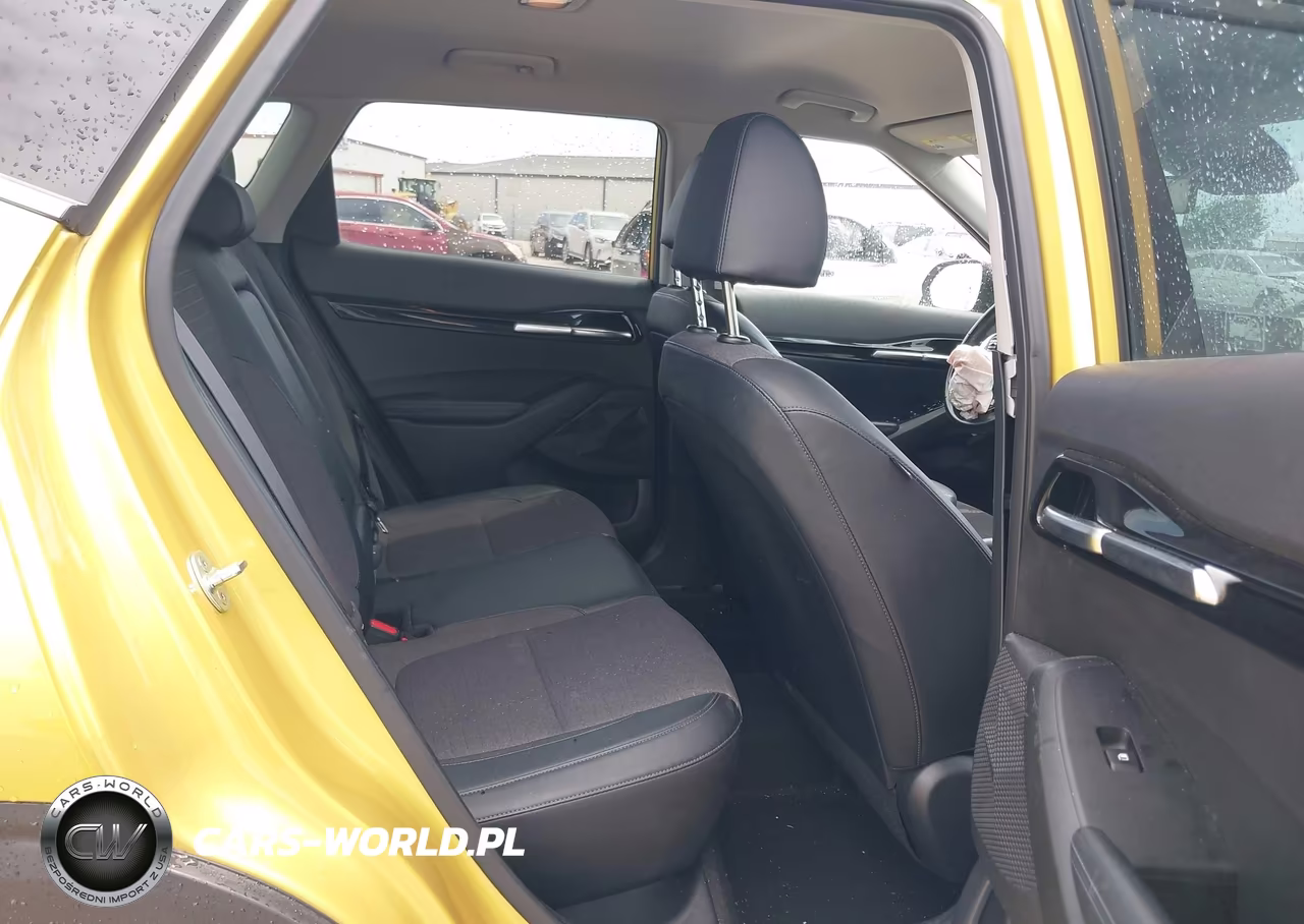2021 Kia Seltos S VIN:KNDEU2AA8M7116749 - 8