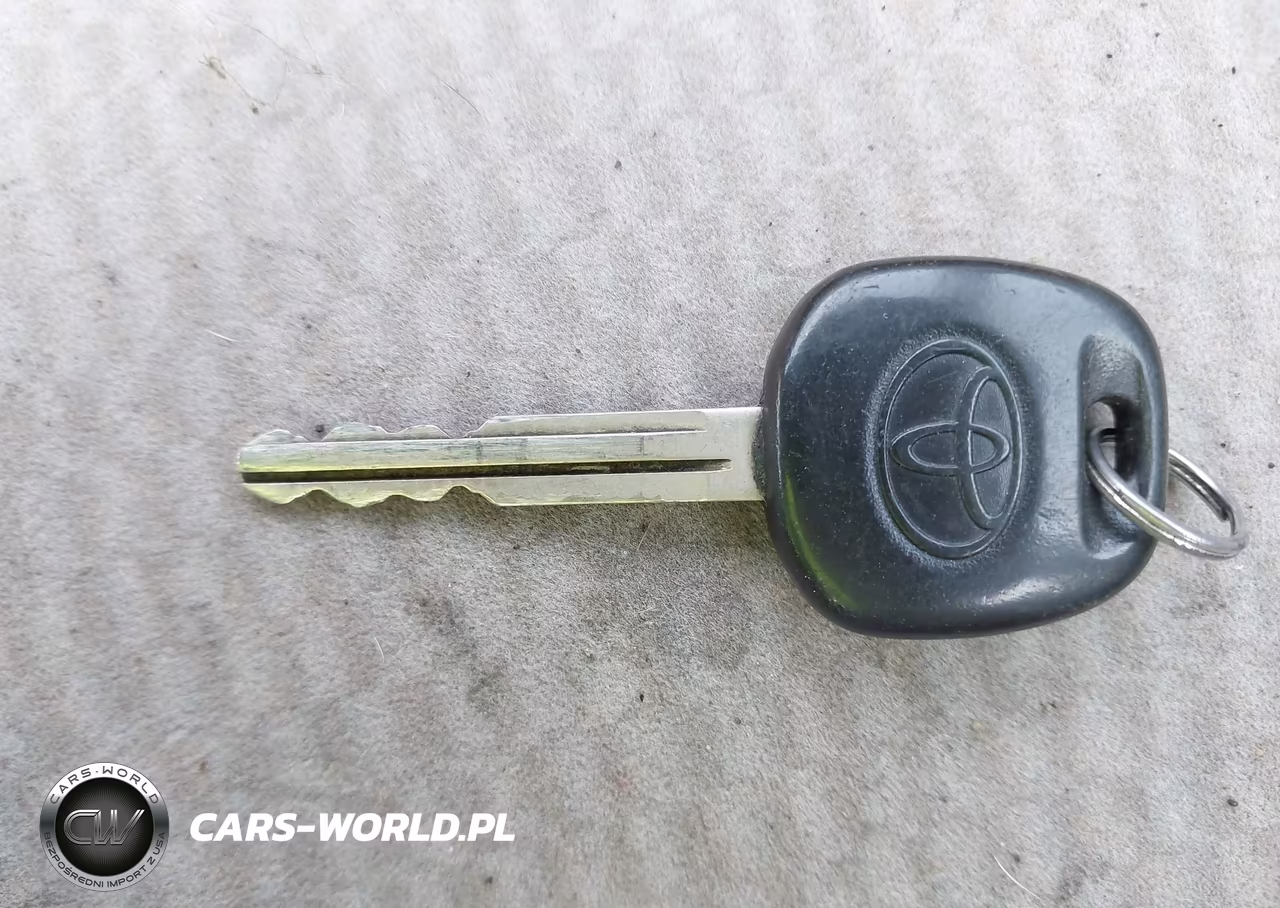 2007 Toyota Corolla Le VIN:1NXBR32E27Z913205 - 11