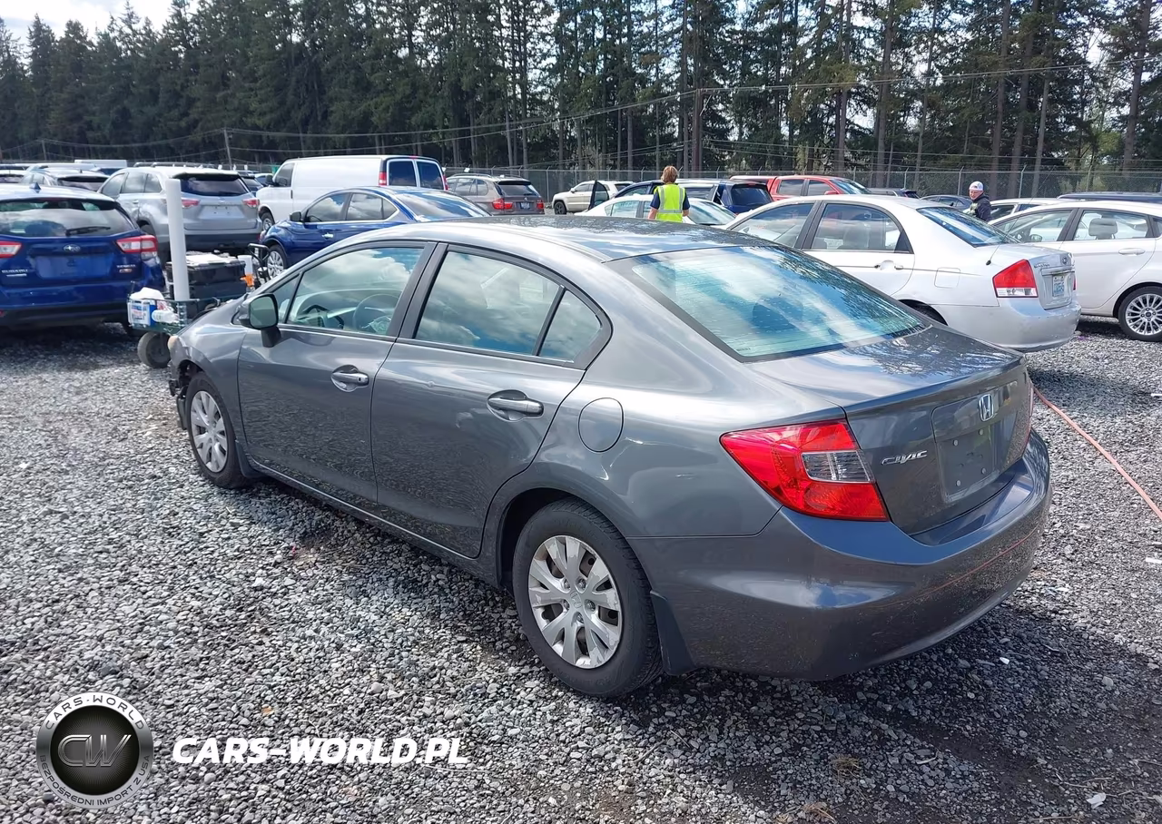 2012 Honda Civic Lx VIN:19XFB2F58CE373236 - 3