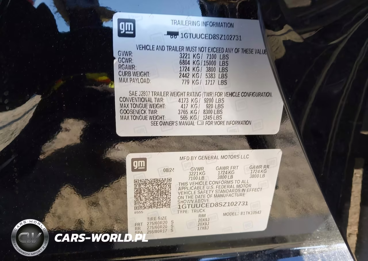 2025 GMC Sierra 1500 4Wd Short Box Elevation With 3Sb VIN:1GTUUCED8SZ102731 - 9