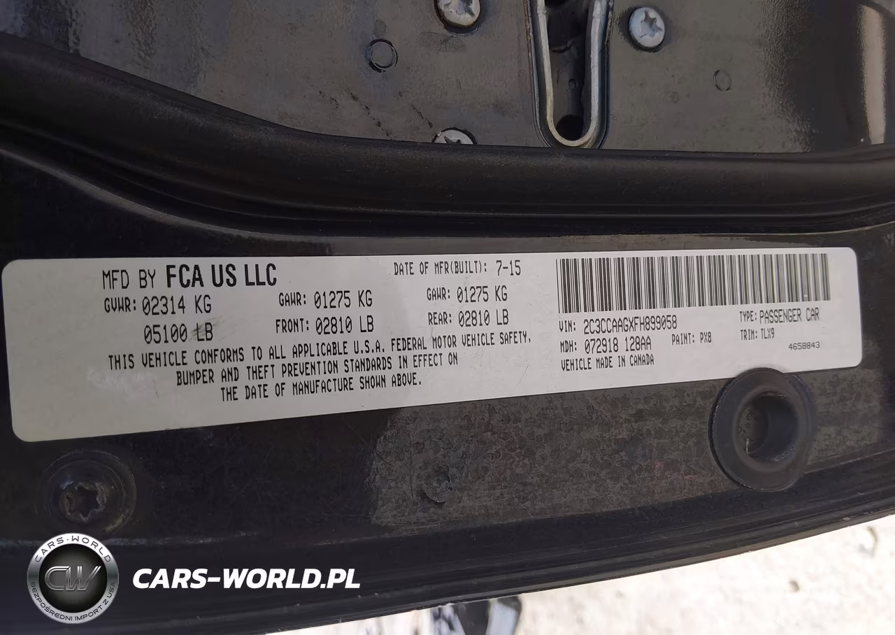 2015 Chrysler 300 Limited VIN:2C3CCAAGXFH899058 - 9