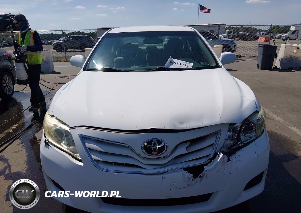 2011 Toyota Camry Le VIN:4T1BF3EK1BU655892 - 12