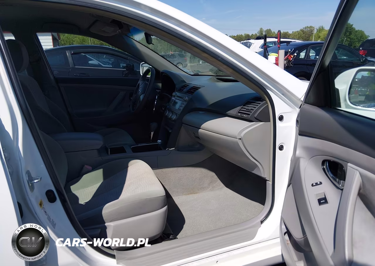 2011 Toyota Camry Le VIN:4T1BF3EK1BU655892 - 5