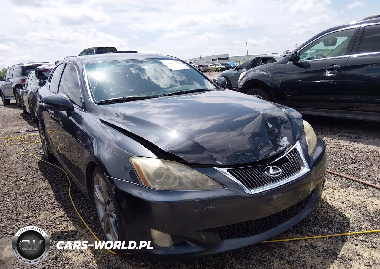 2010 Lexus Is 250 – zdjęcie 1 z 15