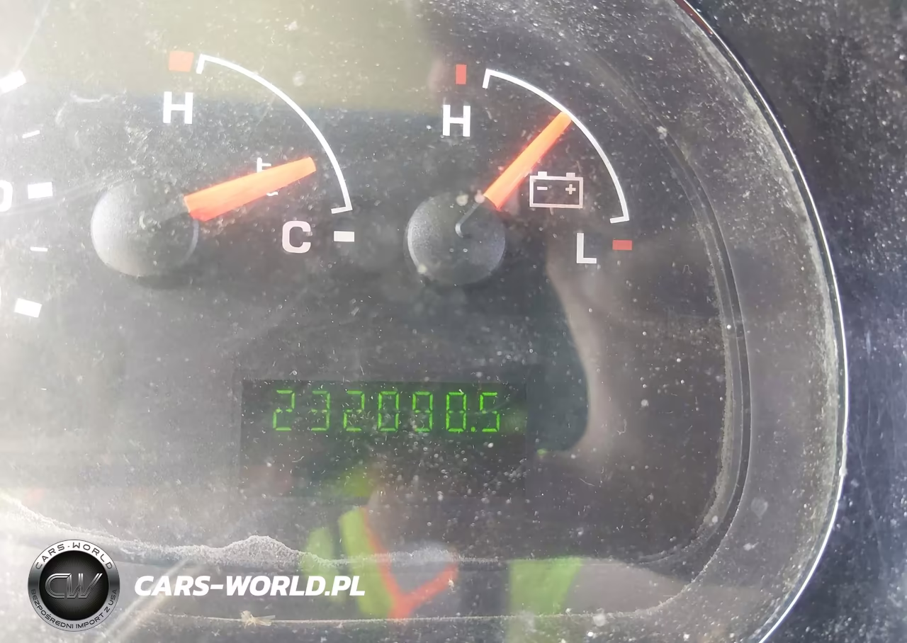 2006 Ford E-350 Stripped VIN:1FCJE39L36HB11303 - 7