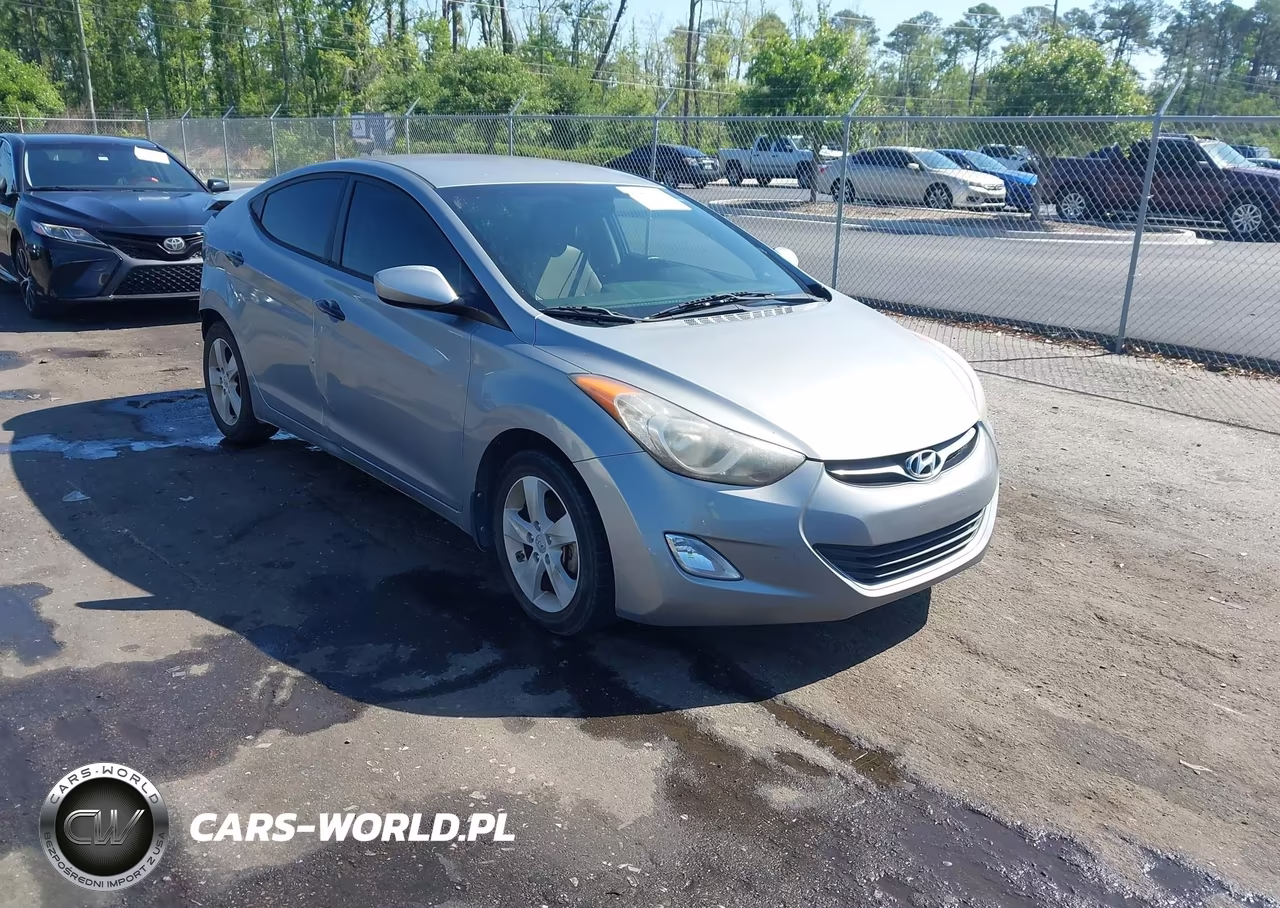 2013 Hyundai Elantra Gls