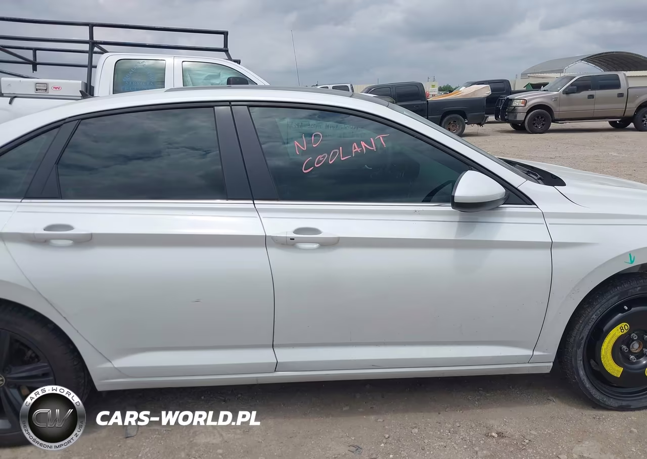 2023 Volkswagen Jetta 1.5T Se VIN:3VW7M7BU4PM050593 - 14