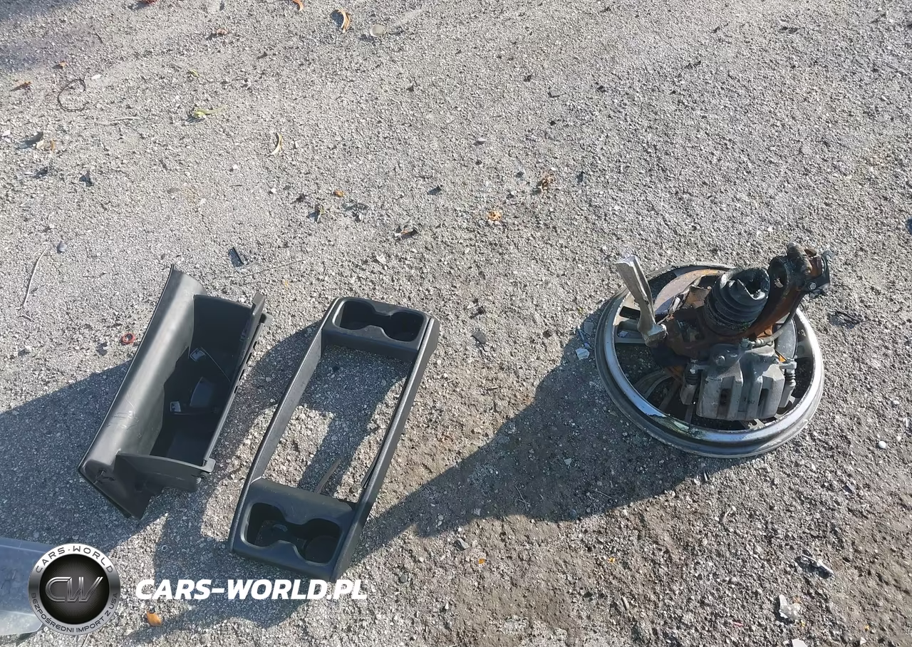 2024 Honda Odyssey Touring VIN:5FNRL6H84RB067355 - 11
