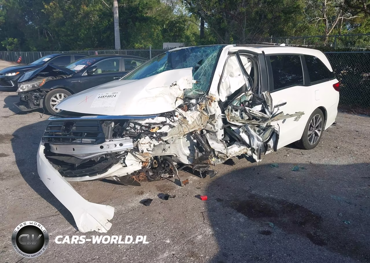 2024 Honda Odyssey Touring VIN:5FNRL6H84RB067355 - 2