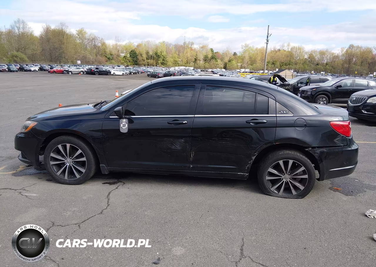 2012 Chrysler 200 S VIN:1C3CCBHG4CN145829 - 14