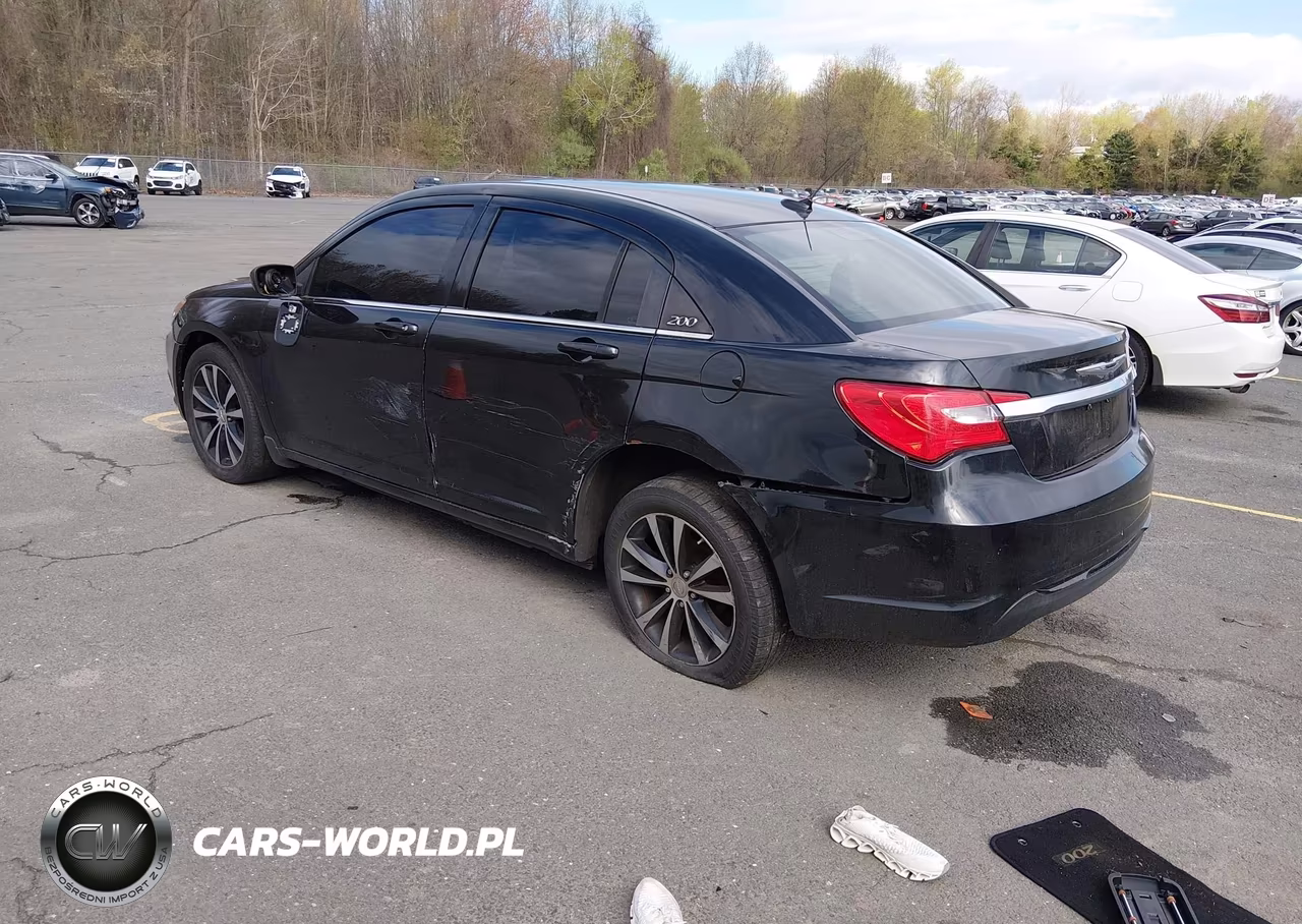2012 Chrysler 200 S VIN:1C3CCBHG4CN145829 - 3