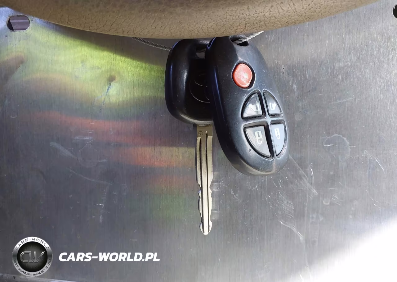 2011 Toyota Sienna Le V6 VIN:5TDKK3DC3BS046768 - 11