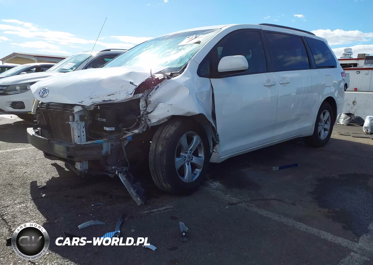 2011 Toyota Sienna Le V6 VIN:5TDKK3DC3BS046768 - 2