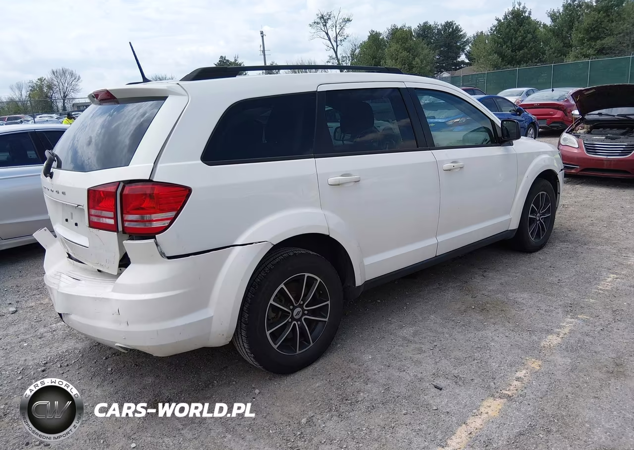 2018 Dodge Journey Se VIN:3C4PDCAB0JT446917 - 4