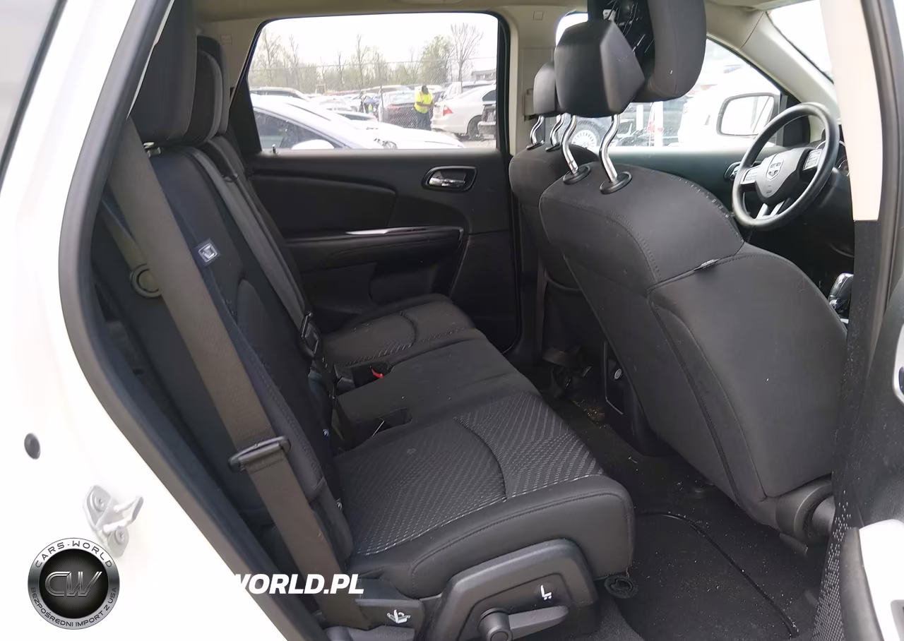 2018 Dodge Journey Se VIN:3C4PDCAB0JT446917 - 8
