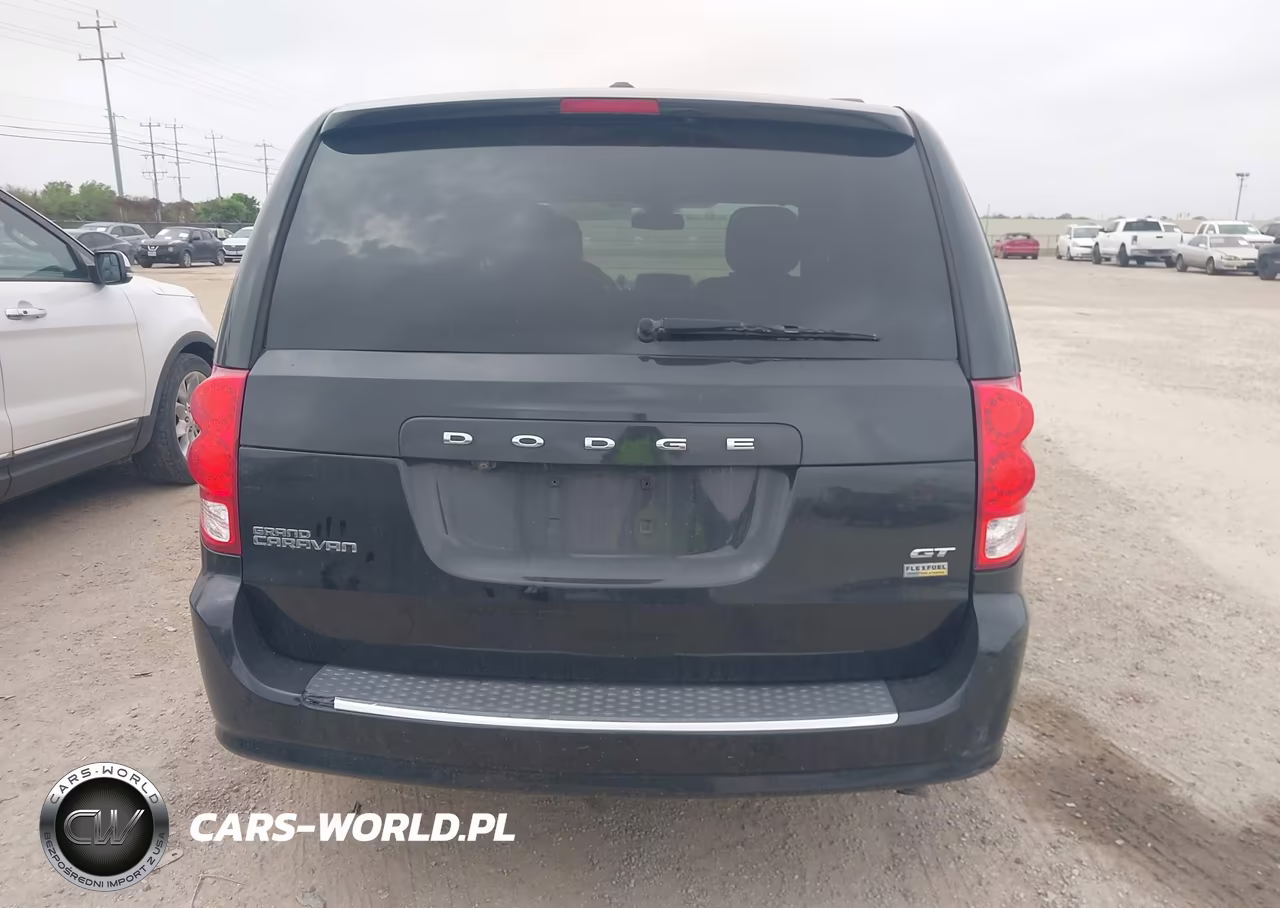 2018 Dodge Grand Caravan Gt VIN:2C4RDGEG2JR284314 - 16