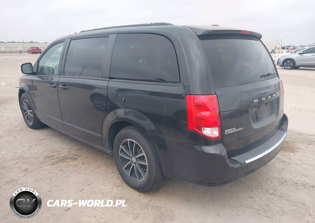 2018 Dodge Grand Caravan Gt VIN:2C4RDGEG2JR284314 - 3