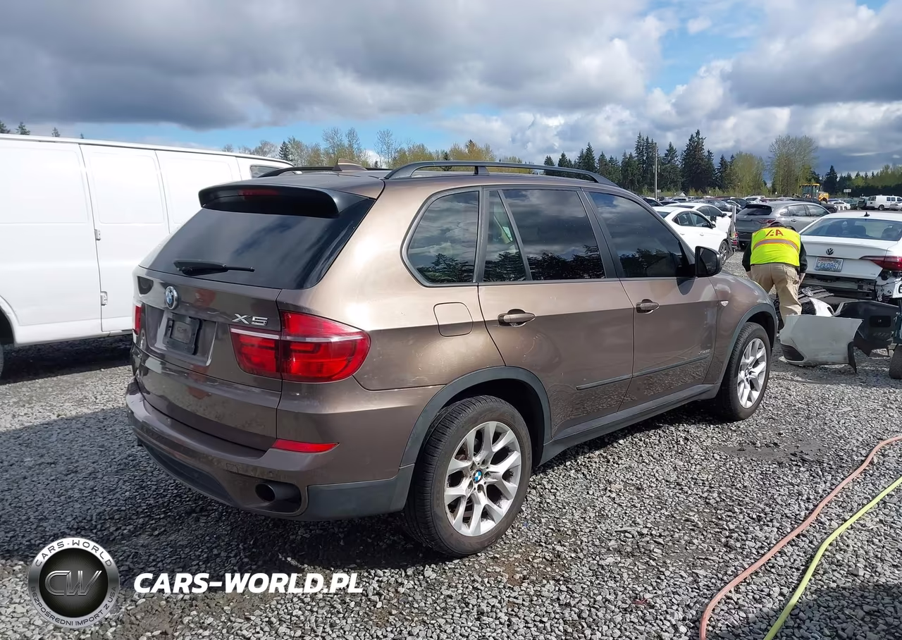2012 BMW X5 xDrive35I-xDrive35I Premium-xDrive35I Sport Activity VIN:5UXZV4C53CL750534 - 4