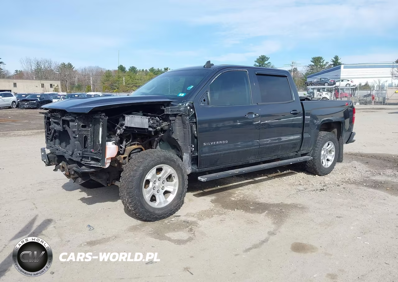 2018 Chevrolet Silverado 1500 2Lt VIN:3GCUKREC9JG491393 - 2