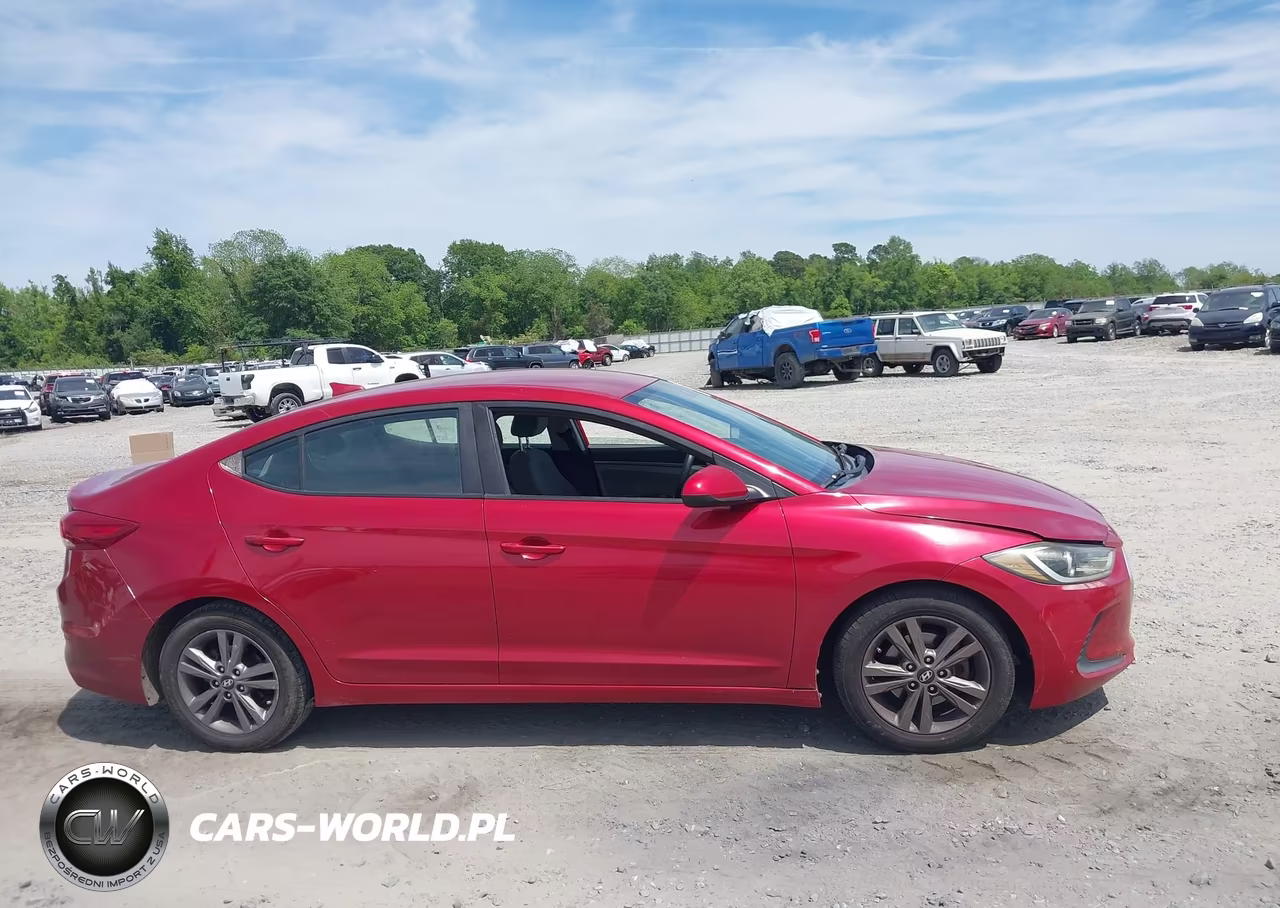 2018 Hyundai Elantra Sel VIN:5NPD84LF0JH219949 - 13