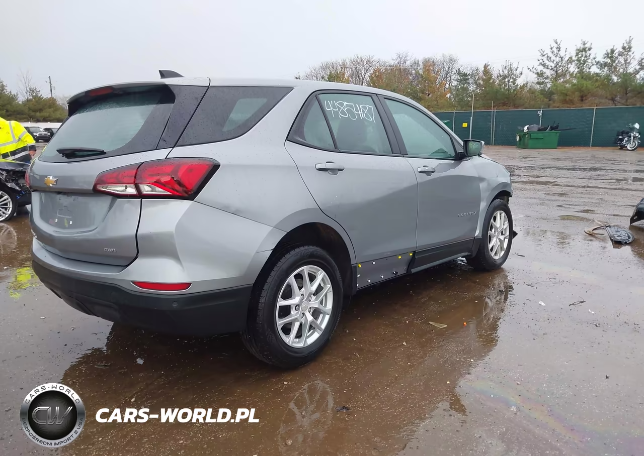 2023 Chevrolet Equinox Awd Ls VIN:3GNAXSEGXPL152180 - 4