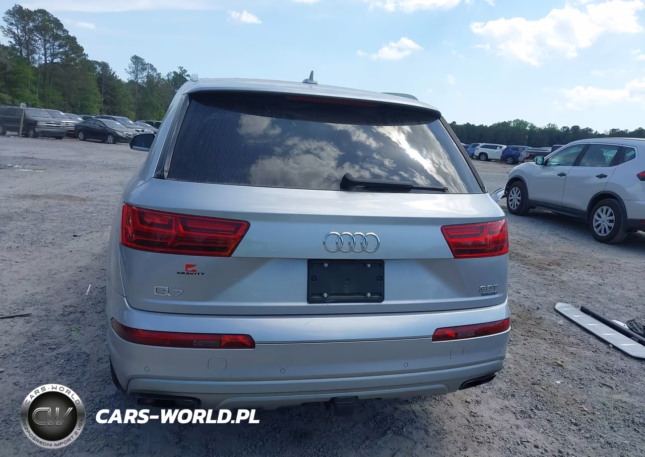 2018 Audi Q7 3.0T Premium VIN:WA1LAAF71JD051662 - 17