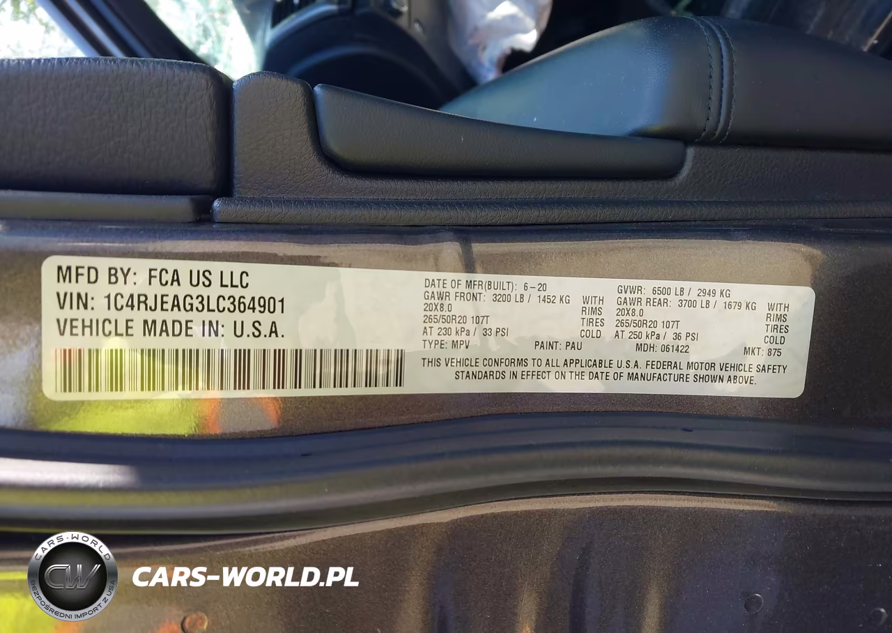 2020 Jeep Grand Cherokee Altitude 4X2 VIN:1C4RJEAG3LC364901 - 9