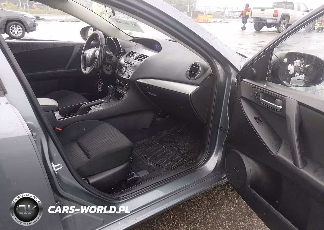2013 Mazda Mazda3 I Touring VIN:JM1BL1V78D1745672 - 5