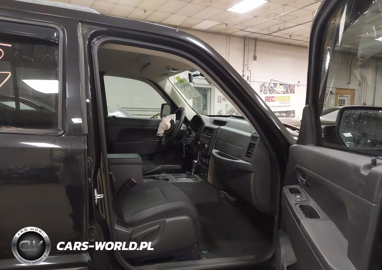 2011 Jeep Liberty Sport VIN:1J4PN2GKXBW535799 - 5