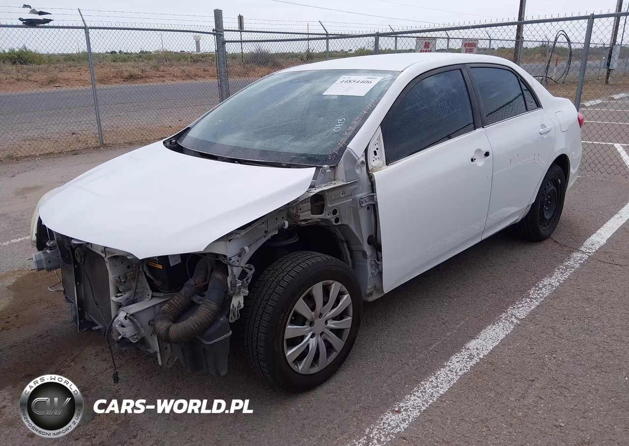2013 Toyota Corolla Le VIN:5YFBU4EE1DP157363 - 2