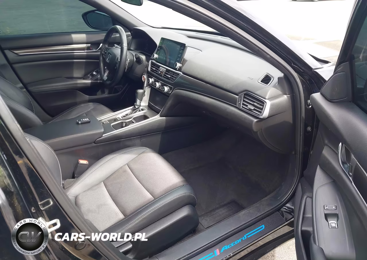 2019 Honda Accord Sport VIN:1HGCV1F33KA131556 - 5