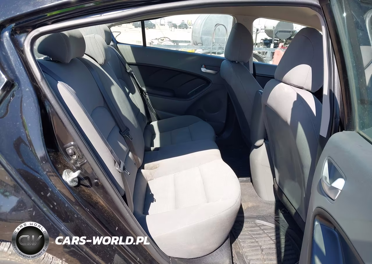 2017 Kia Forte Lx VIN:3KPFK4A75HE044778 - 8