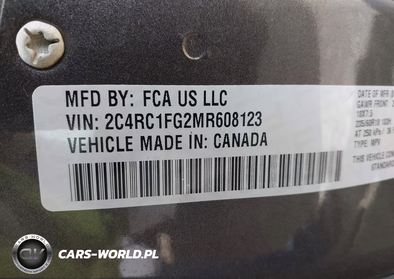 2021 Chrysler Pacifica Touring VIN:2C4RC1FG2MR608123 - 9