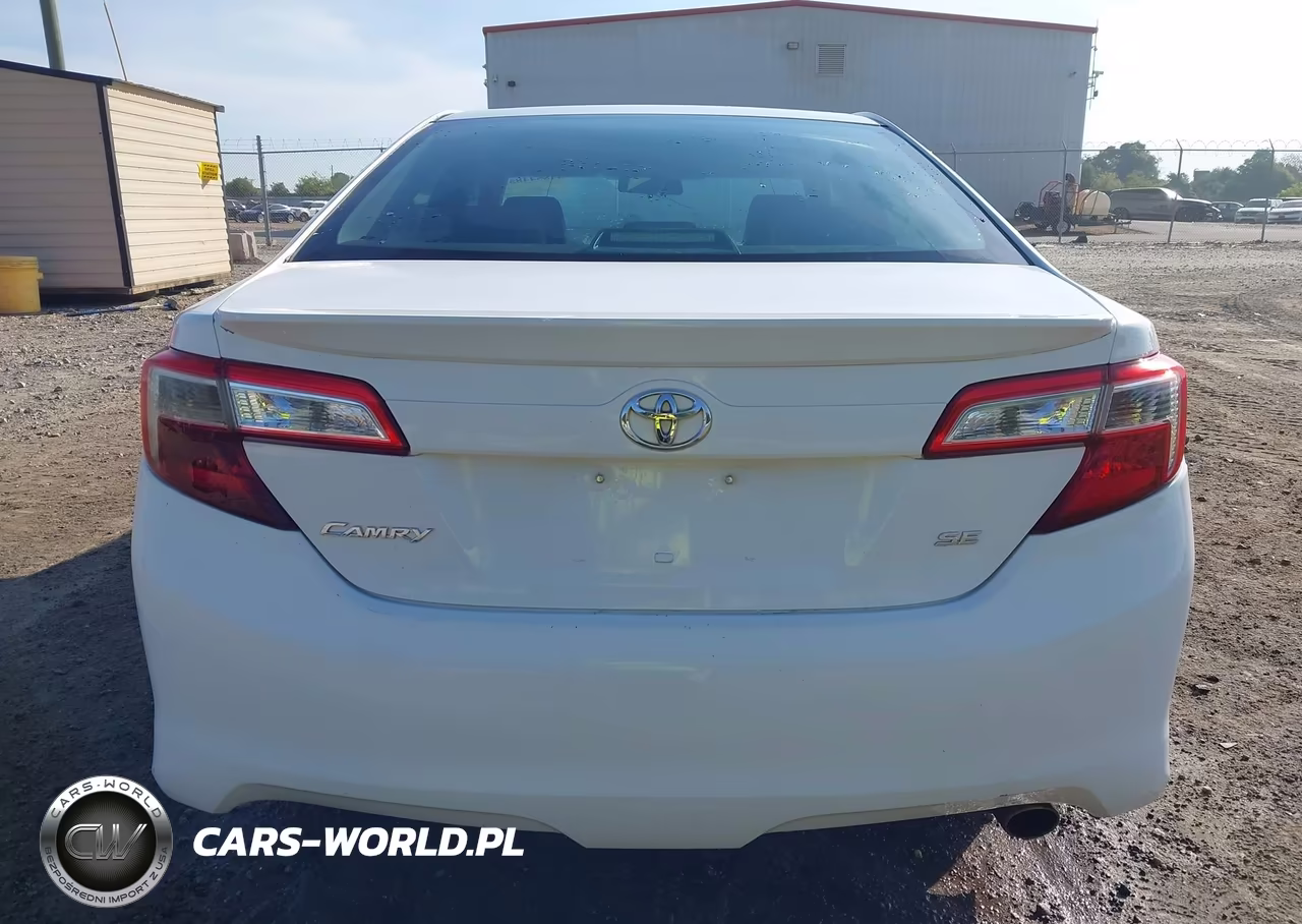 2013 Toyota Camry Se VIN:4T1BF1FK5DU693518 - 16
