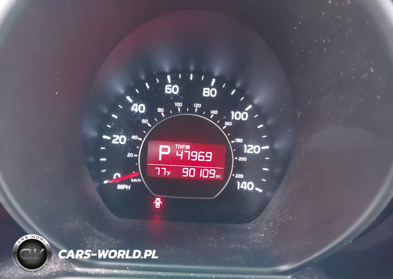 2016 Kia Soul VIN:KNDJN2A20G7322799 - 16