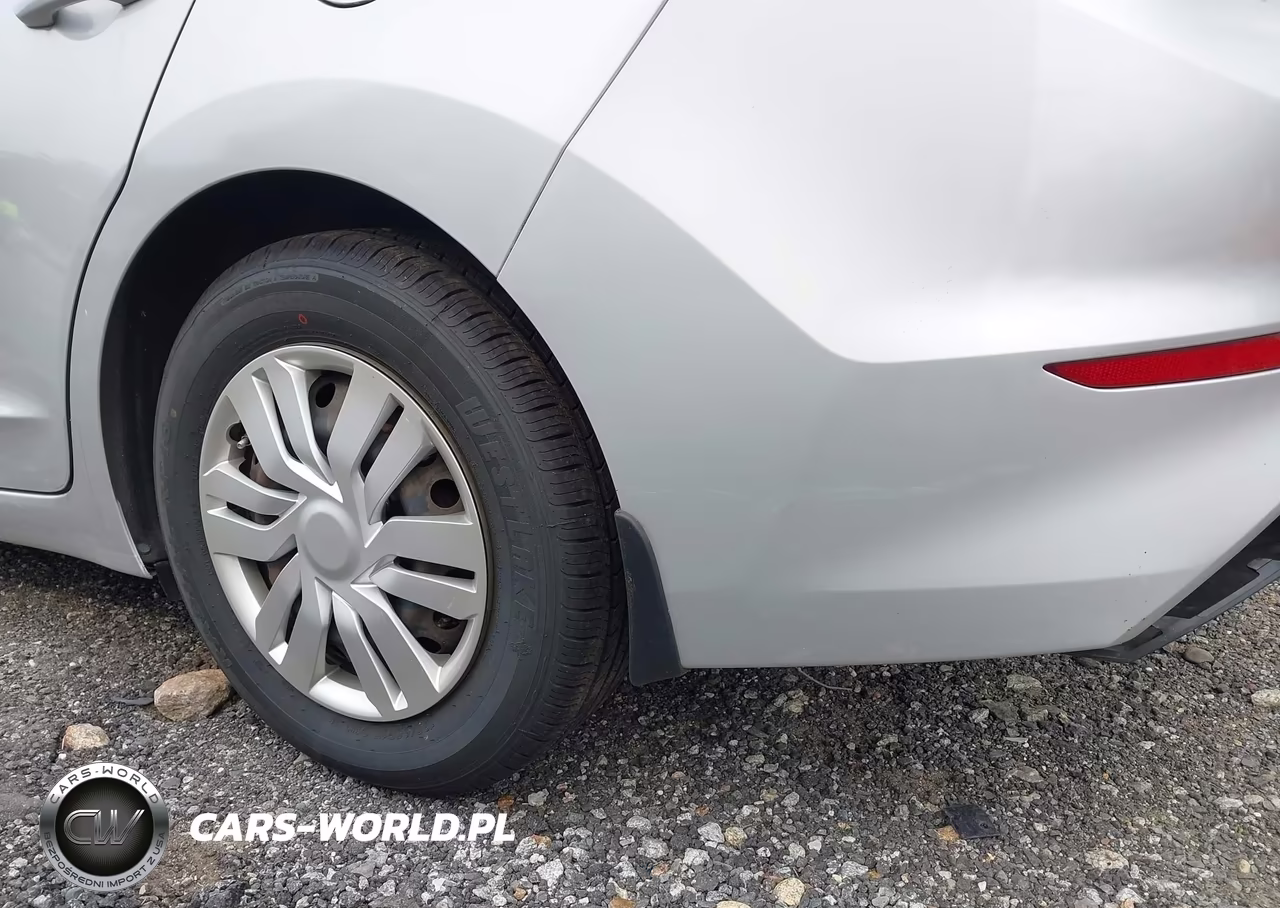 2017 Hyundai Elantra Se VIN:KMHD74LF2HU104588 - 17