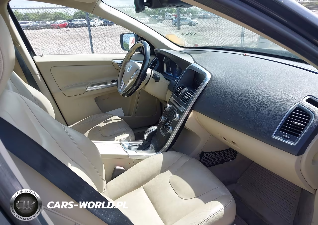2016 Volvo Xc60 T5 Drive-E Premier VIN:YV440MDK6G2802312 - 5