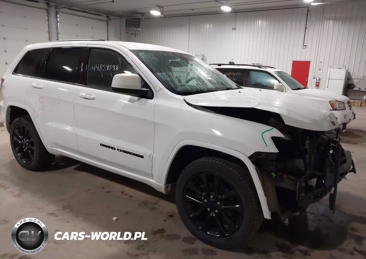 2020 Jeep Grand Cherokee Altitude 4X4 – zdjęcie 1 z 17